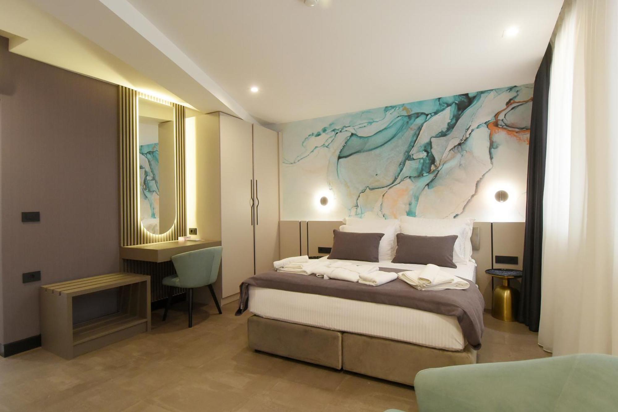 Apartment Grandeur *